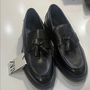 Zara Men's Black Tassel Loafers
